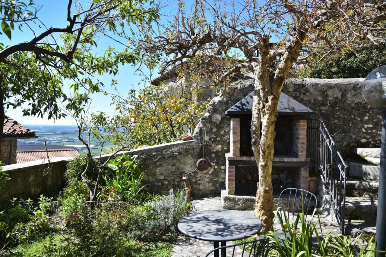 Il Giardino Di Adele Sermoneta Exterior foto